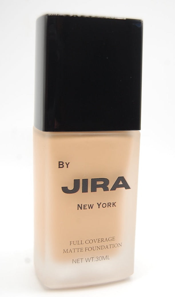 New revolution of natural skin Foundation, Lightweight & sweat proof foundation.