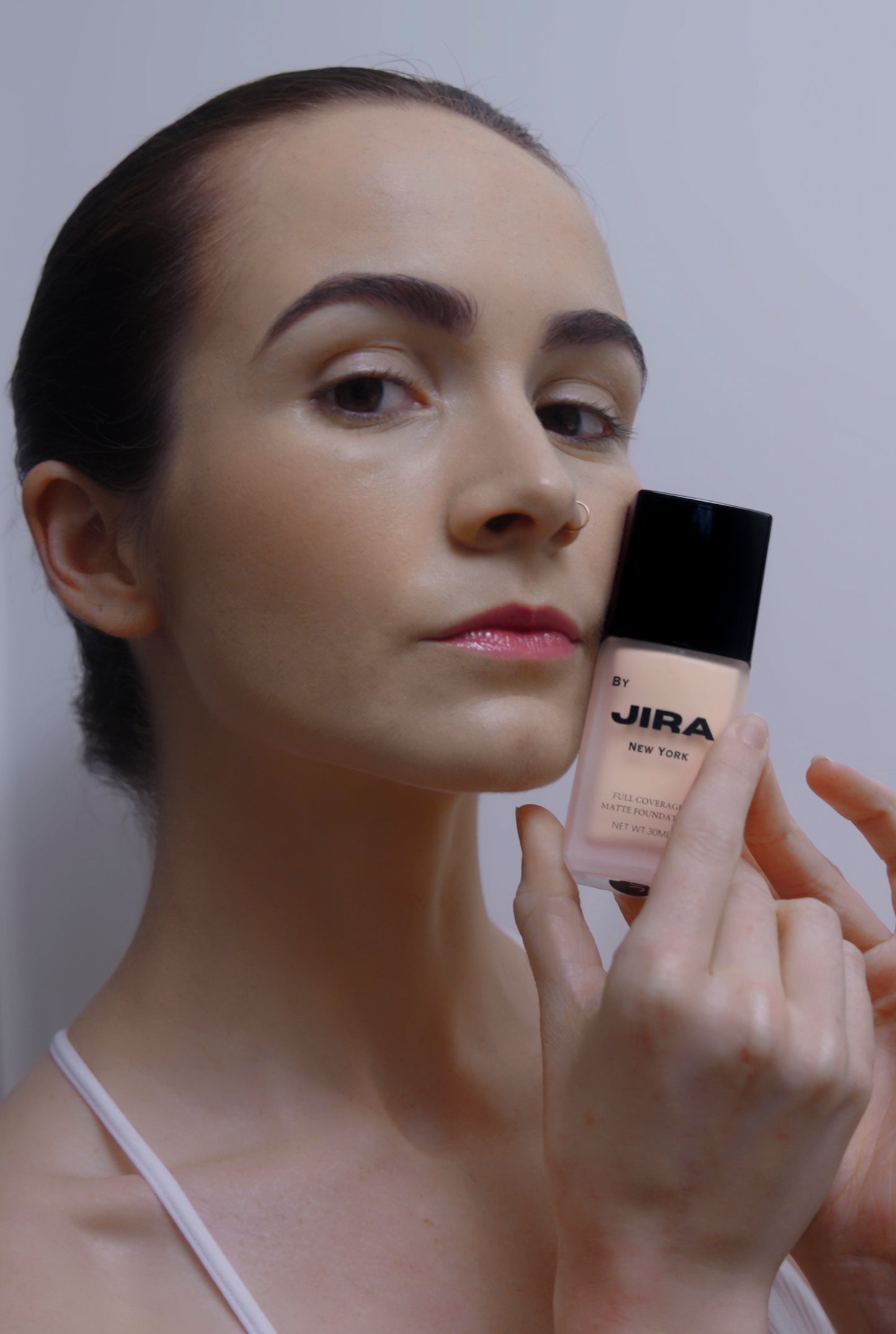 New revolution of natural skin Foundation, Lightweight & sweat proof foundation.